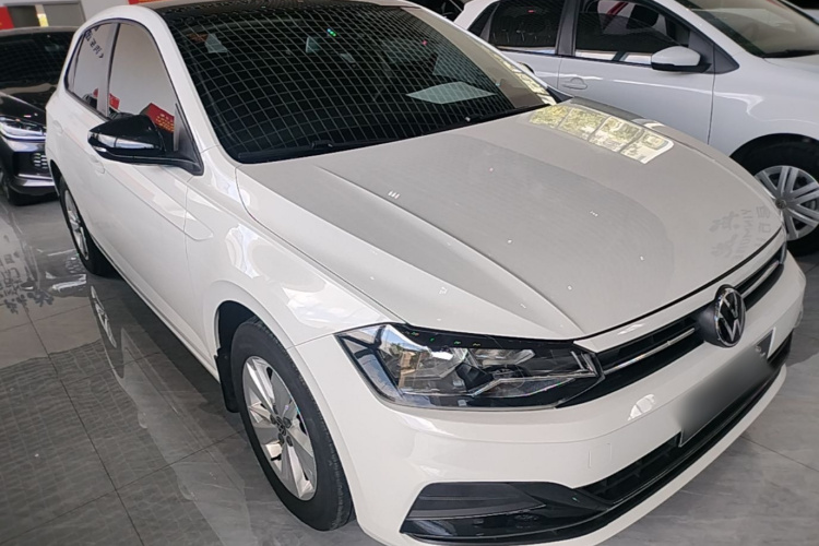 Volkswagen Polo 2021 car image #4