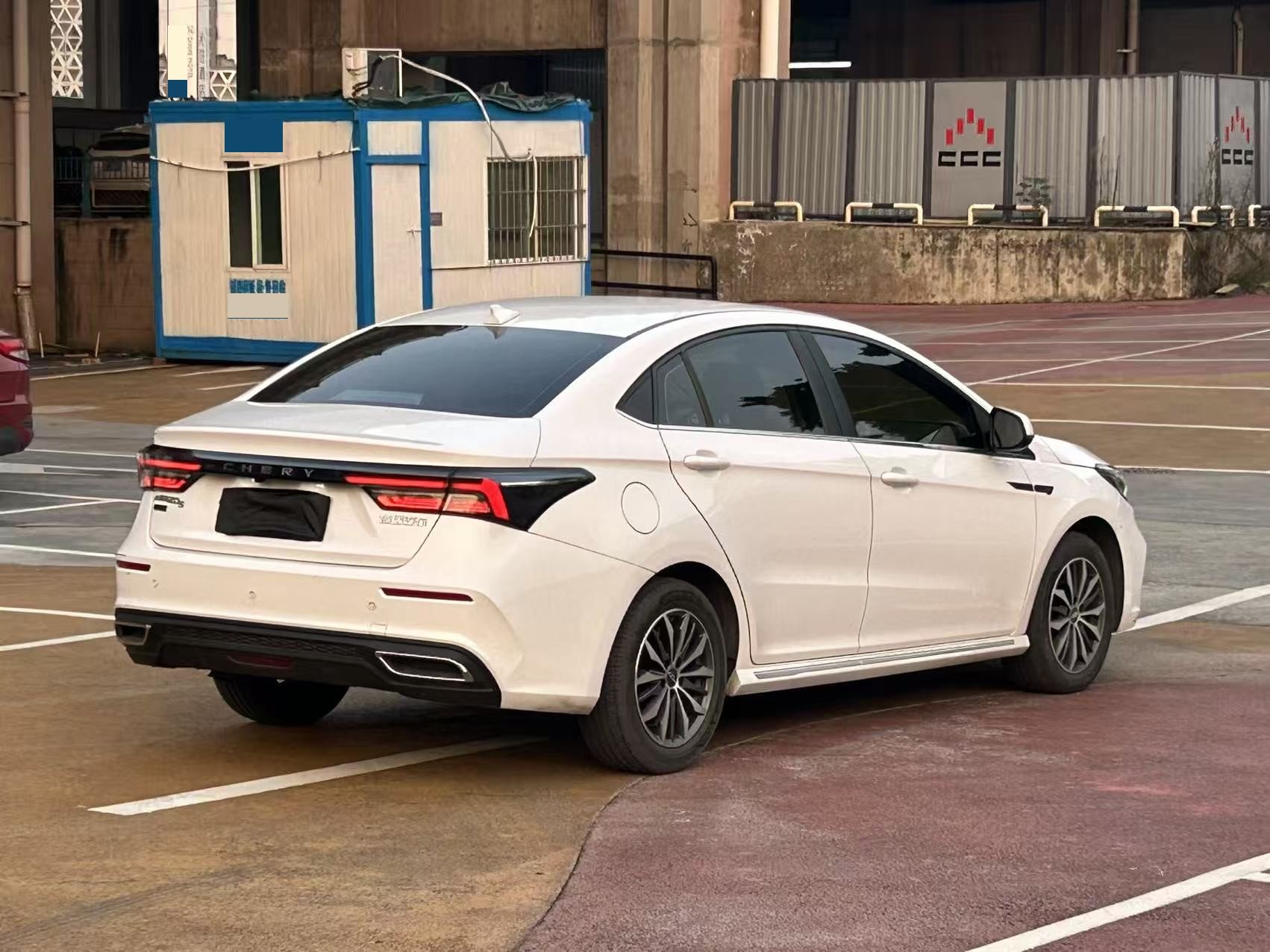 Chery Arrizo 5 Plus 2023 #4 Chery Arrizo 5 Plus 2023 car image #4