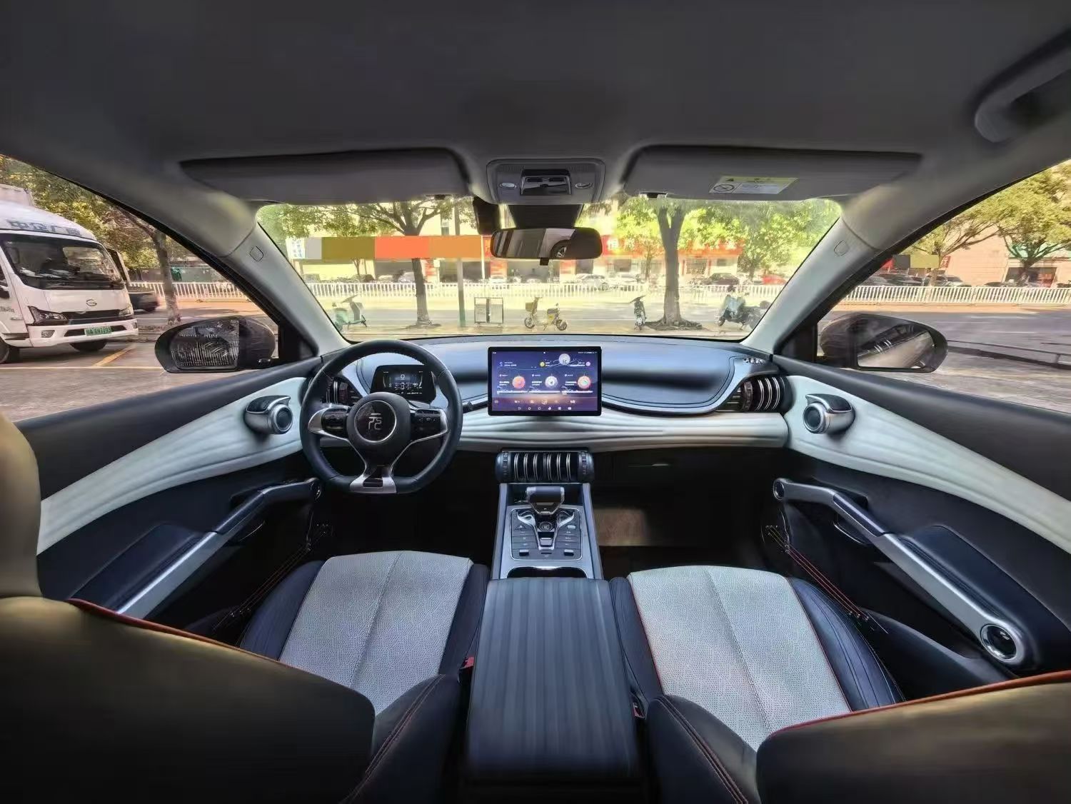 BYD Yuan Plus 2024 صورة سيارة #3