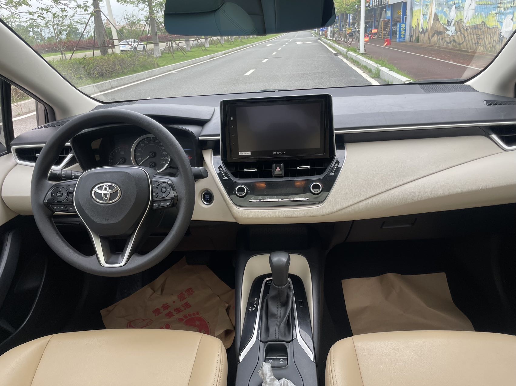 Toyota Corolla 2019 #9 Toyota Corolla 2019 car image #9