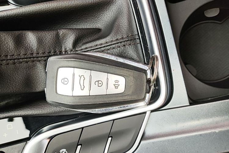 GEELY Emgrand 2020 #9 GEELY Emgrand 2020 car image #9
