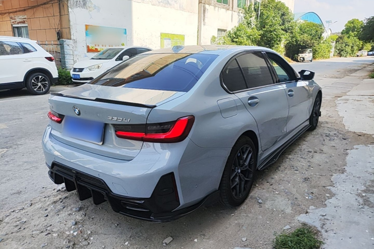 BMW 3 Series 2025 #7 BMW 3 Series 2025 car image #7