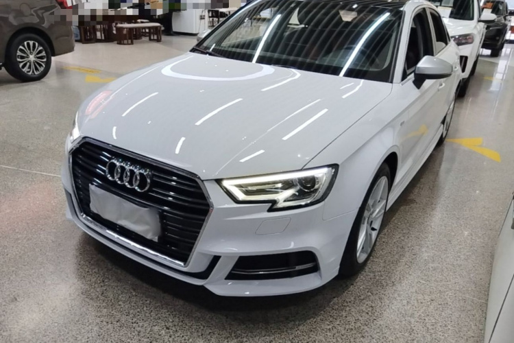 Audi A3 2018 #2 Audi A3 2018 car image #2