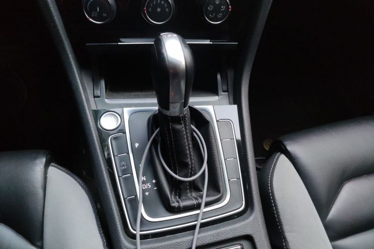 Volkswagen Golf 2018 #14 Volkswagen Golf 2018 car image #14