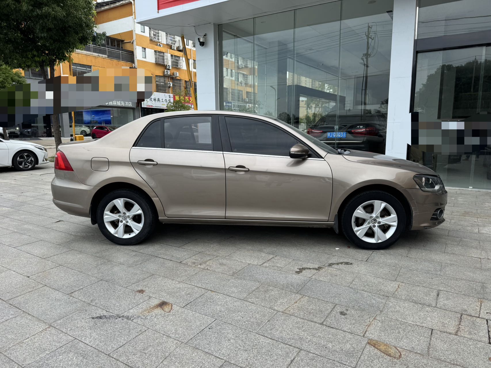 Volkswagen Bora 2013 car image #4