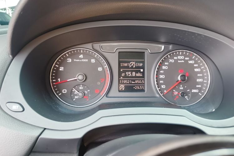 Audi Q3 2017 #12 Audi Q3 2017 car image #12