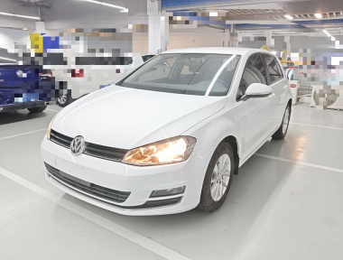Volkswagen Golf 2017 car image 