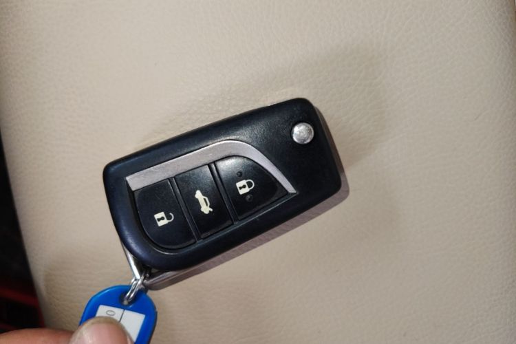 Toyota Corolla 2016 car image #9
