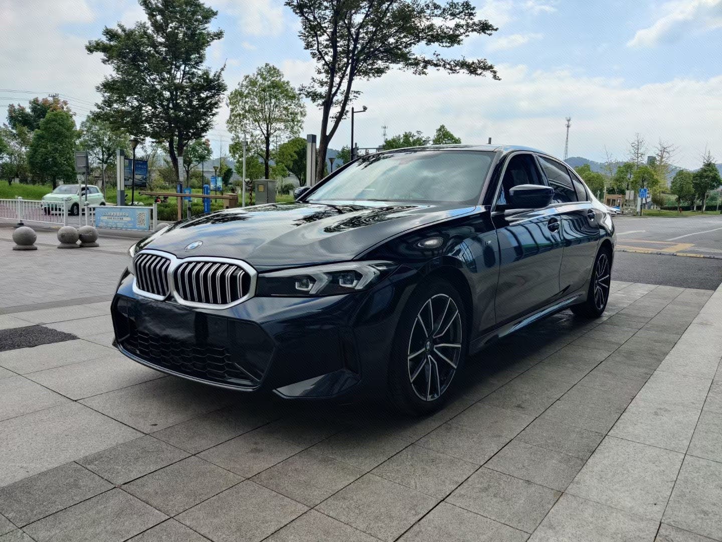 BMW 3 Series 2024 BMW 3 Series 2024 car image
