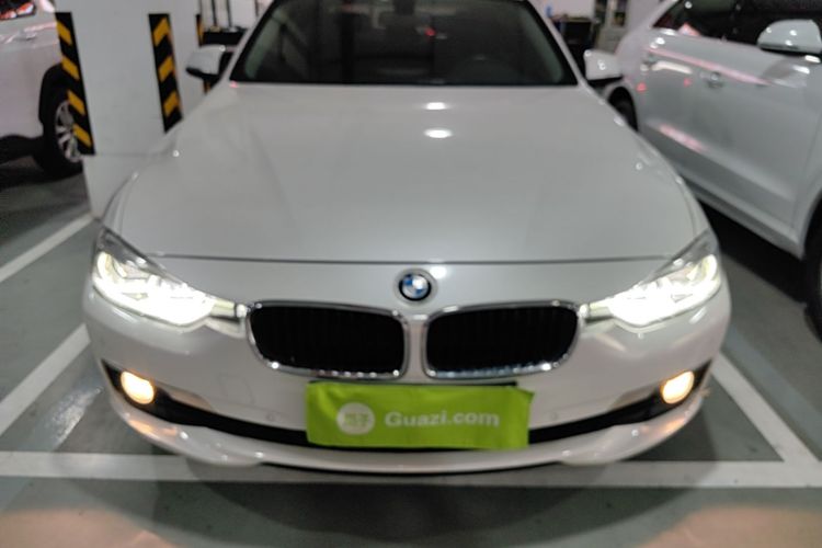 BMW 3 Series 2017 #3 BMW 3 Series 2017 car image #3