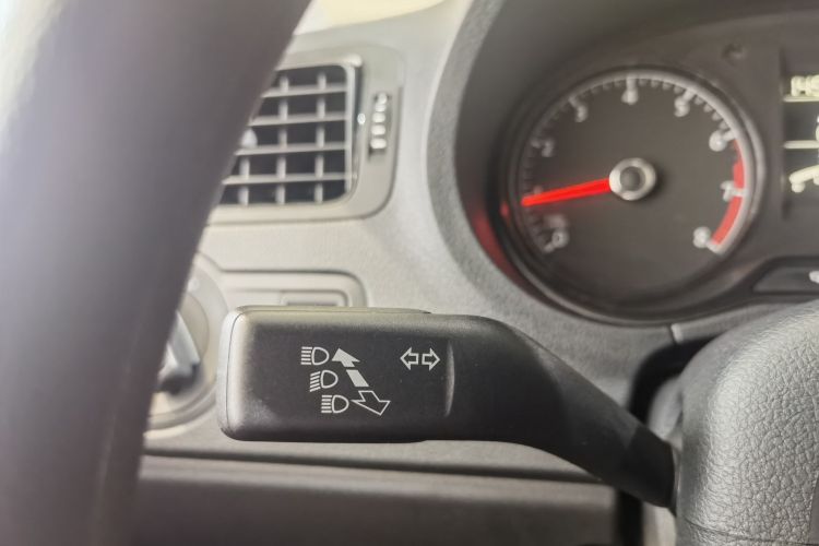 Volkswagen Polo 2017 #10 Volkswagen Polo 2017 car image #10