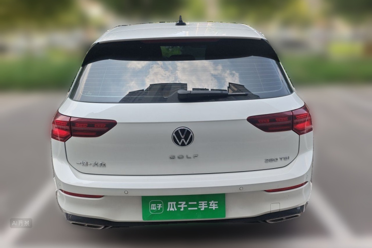 Volkswagen Golf 2023 car image #6