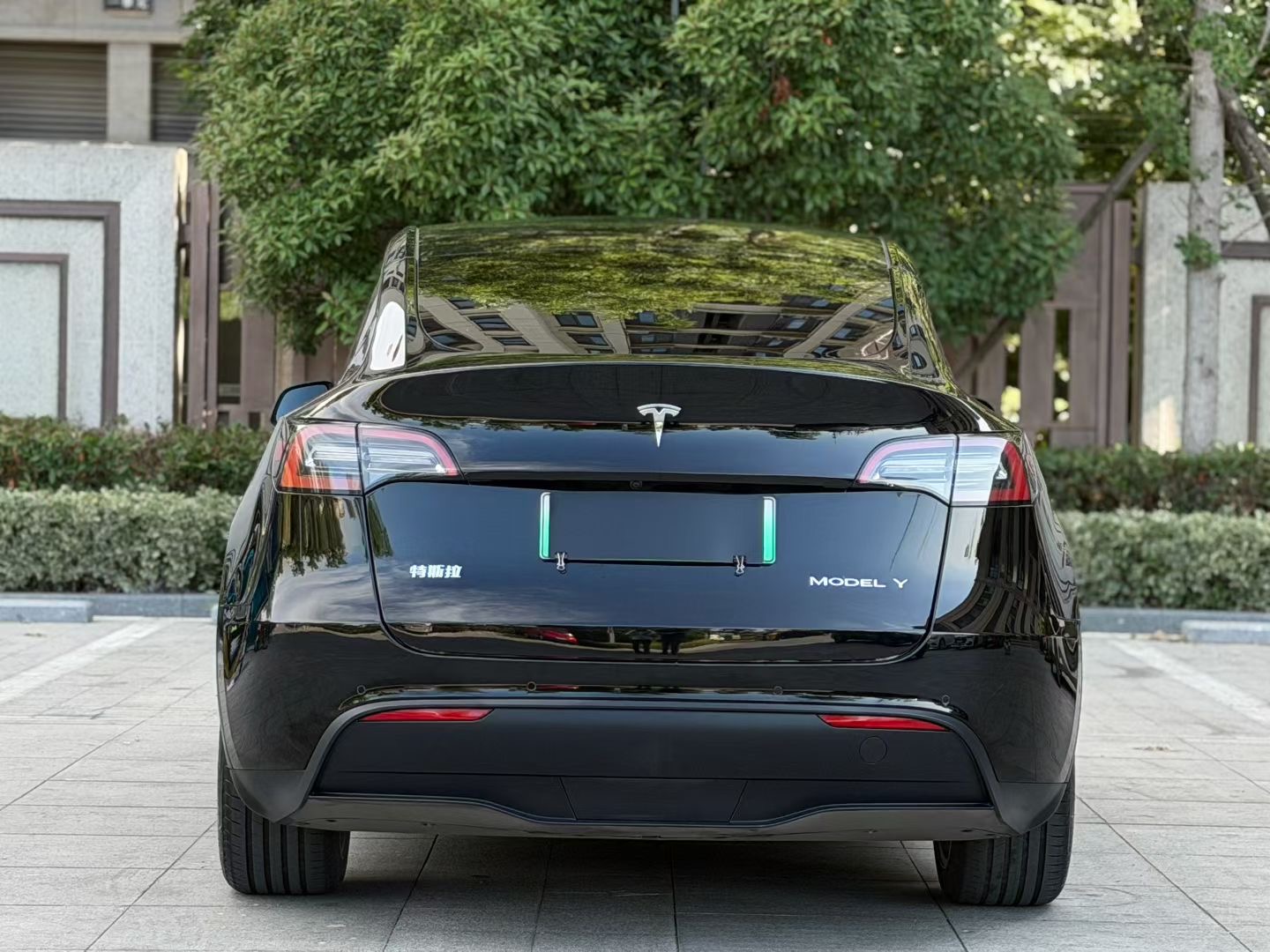 Tesla Model Y 2021 #7 Tesla Model Y 2021 car image #7