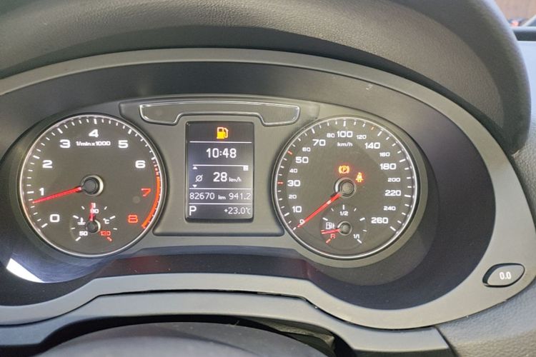 Audi Q3 2016 #12 Audi Q3 2016 car image #12