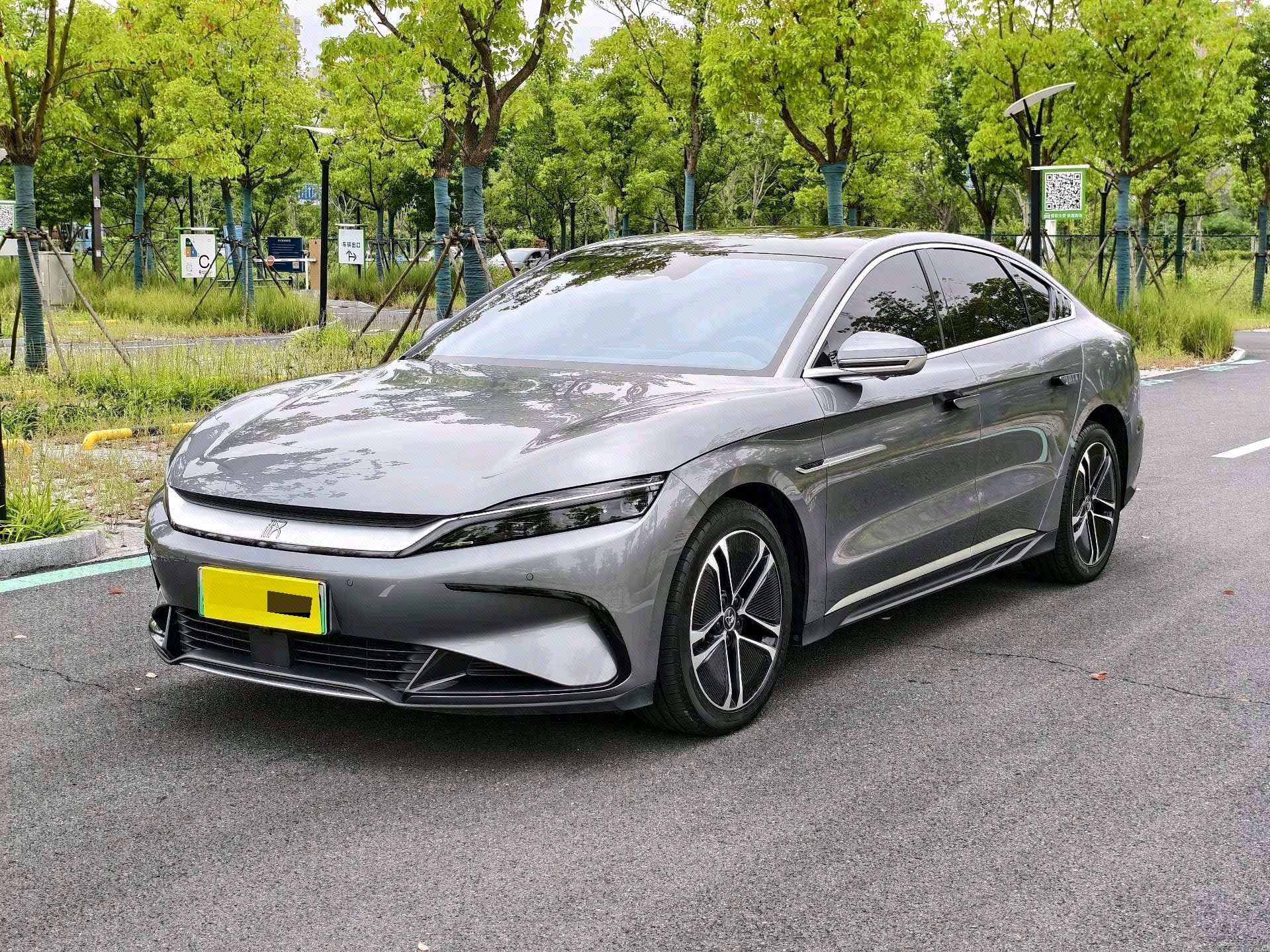 BYD Han 2024 car image 