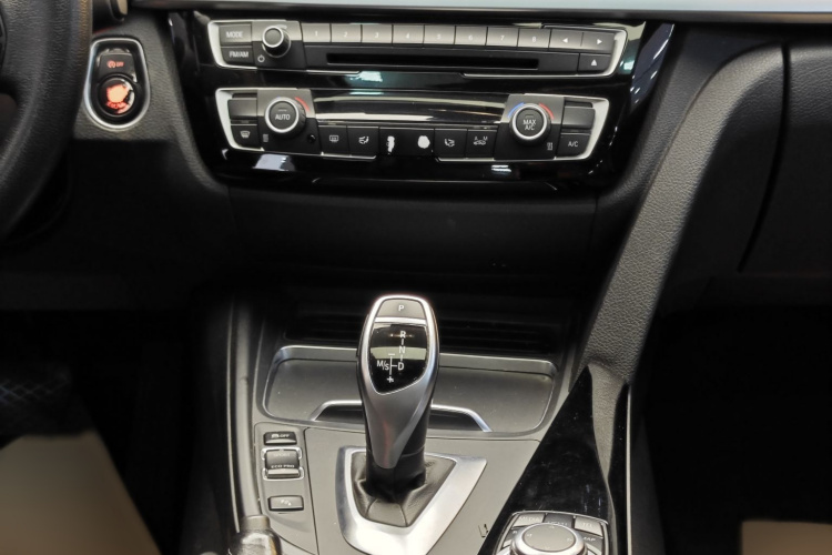 BMW 3 Series 2017 #22 BMW 3 Series 2017 image de voiture #22