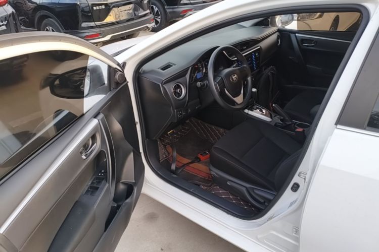 Toyota Corolla 2018 #16 Toyota Corolla 2018 car image #16