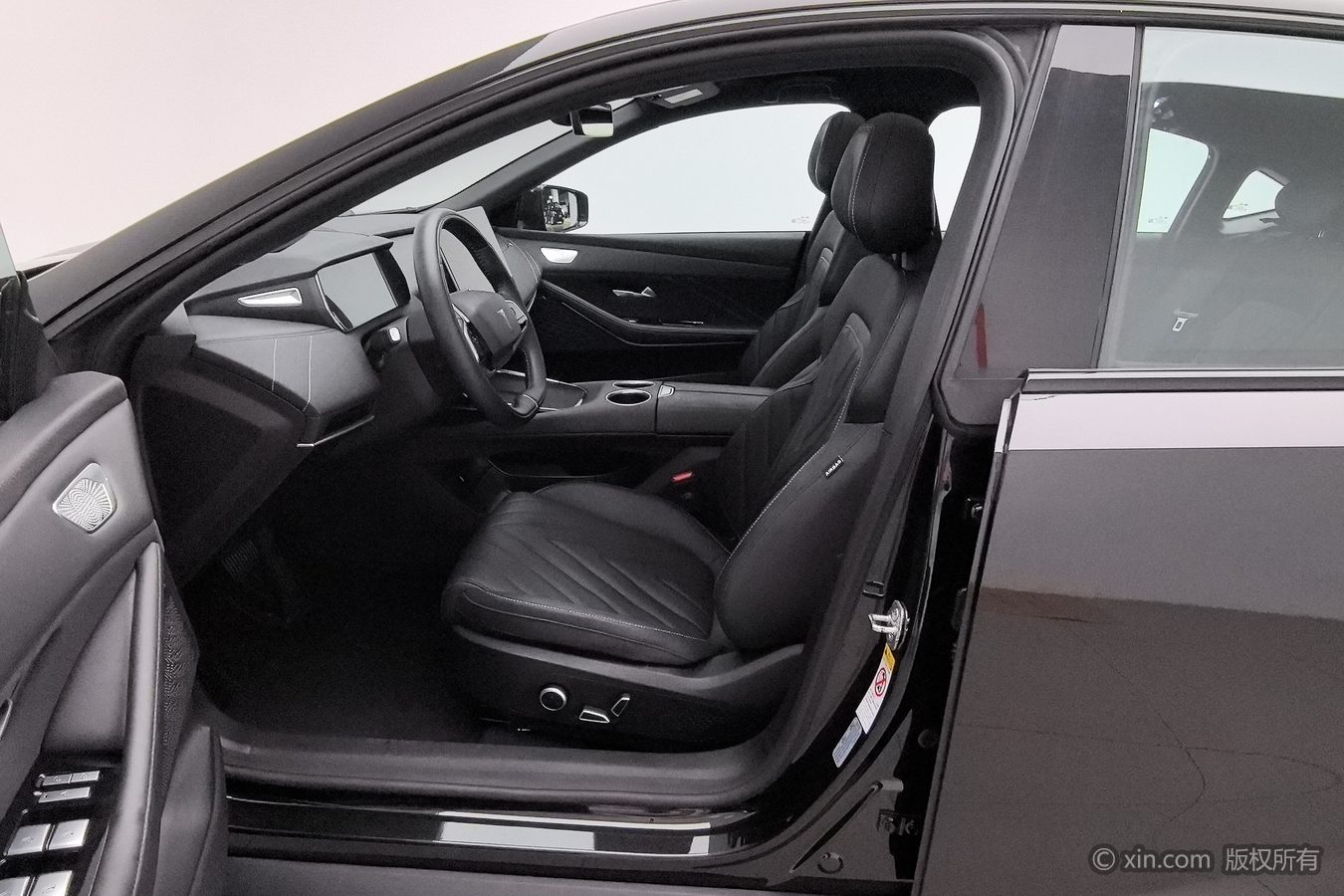 Deepal SL03 2024 car image #10