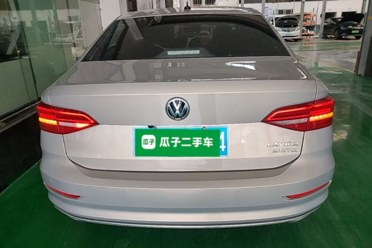 Volkswagen Lavida 2020 #6 Volkswagen Lavida 2020 car image #6