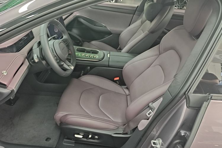 MI SU7 2024 imagem de carro #16
