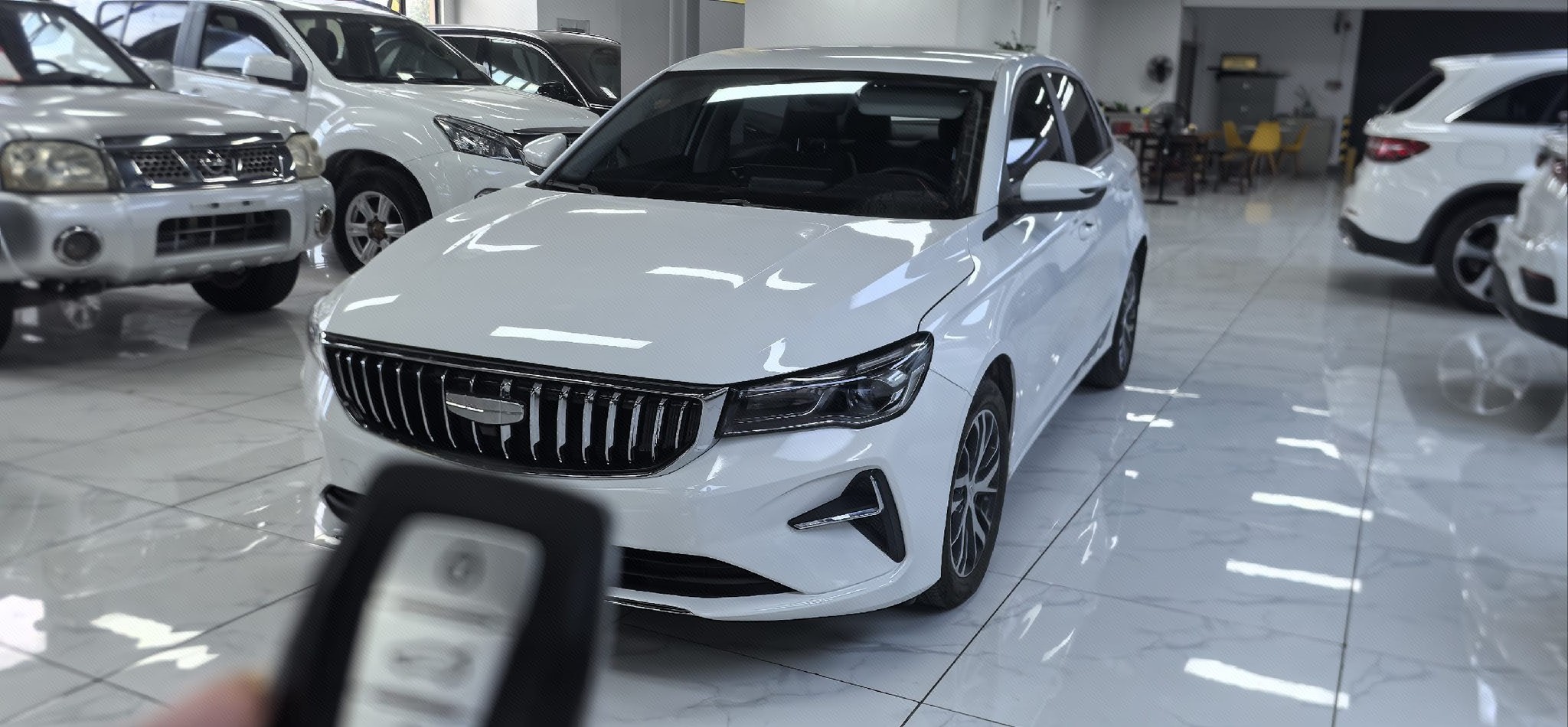 GEELY Emgrand 2025 image de voiture 