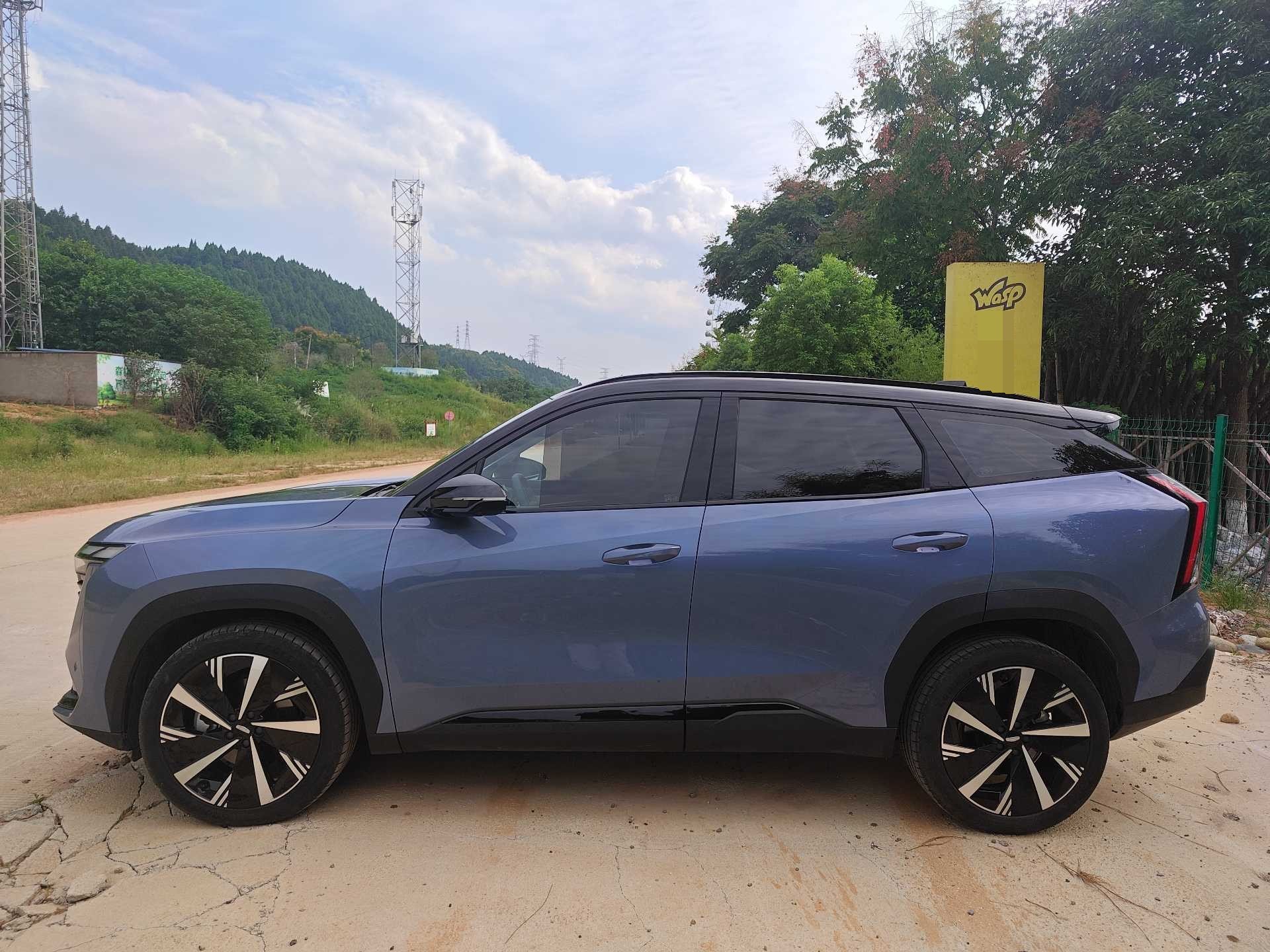 GEELY Boyue L 2023 #3 GEELY Boyue L 2023 изображение автомобиля #3