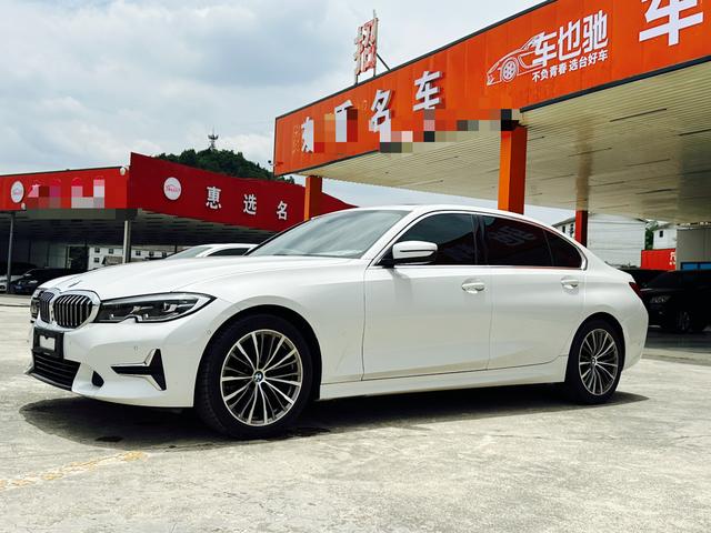 BMW 3 Series 2019 image de voiture #23