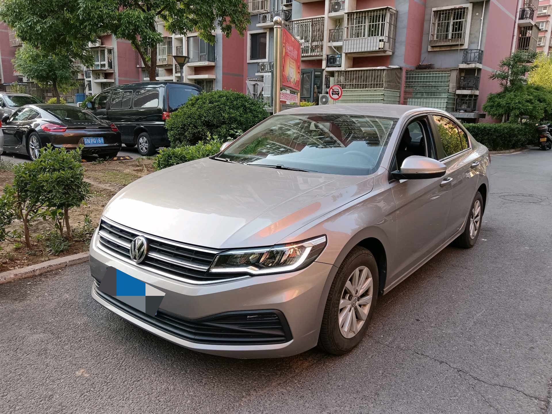 Volkswagen Bora 2020 car image 