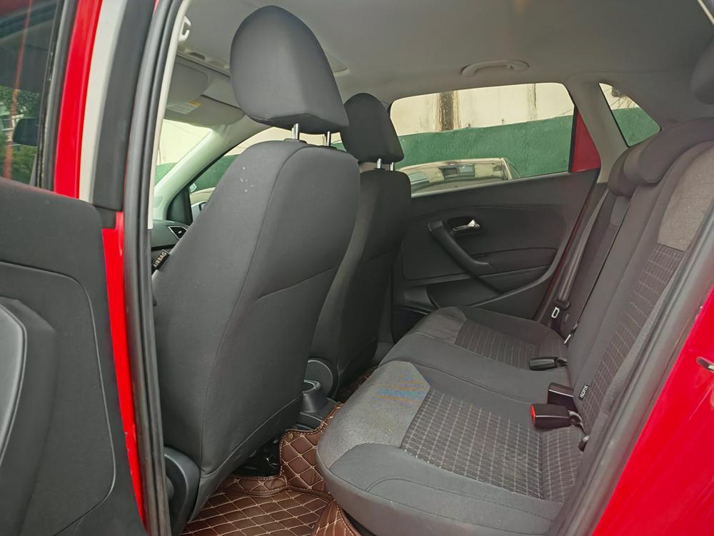 Volkswagen Polo 2017 car image #9