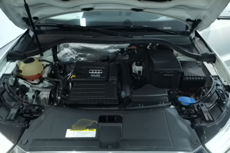 Audi Q3 2017 imagem de carro #22