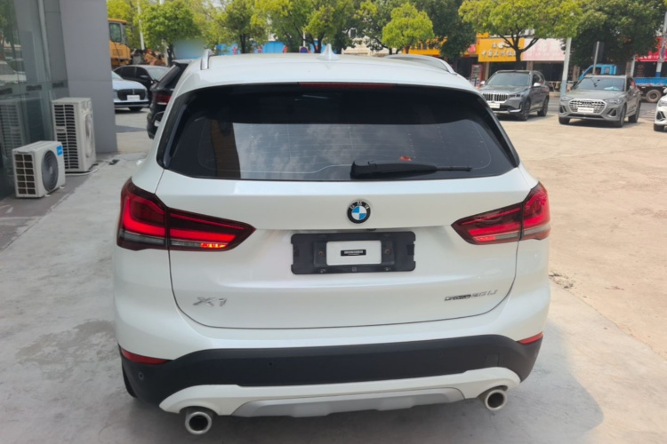 BMW X1 2021 #6 BMW X1 2021 car image #6