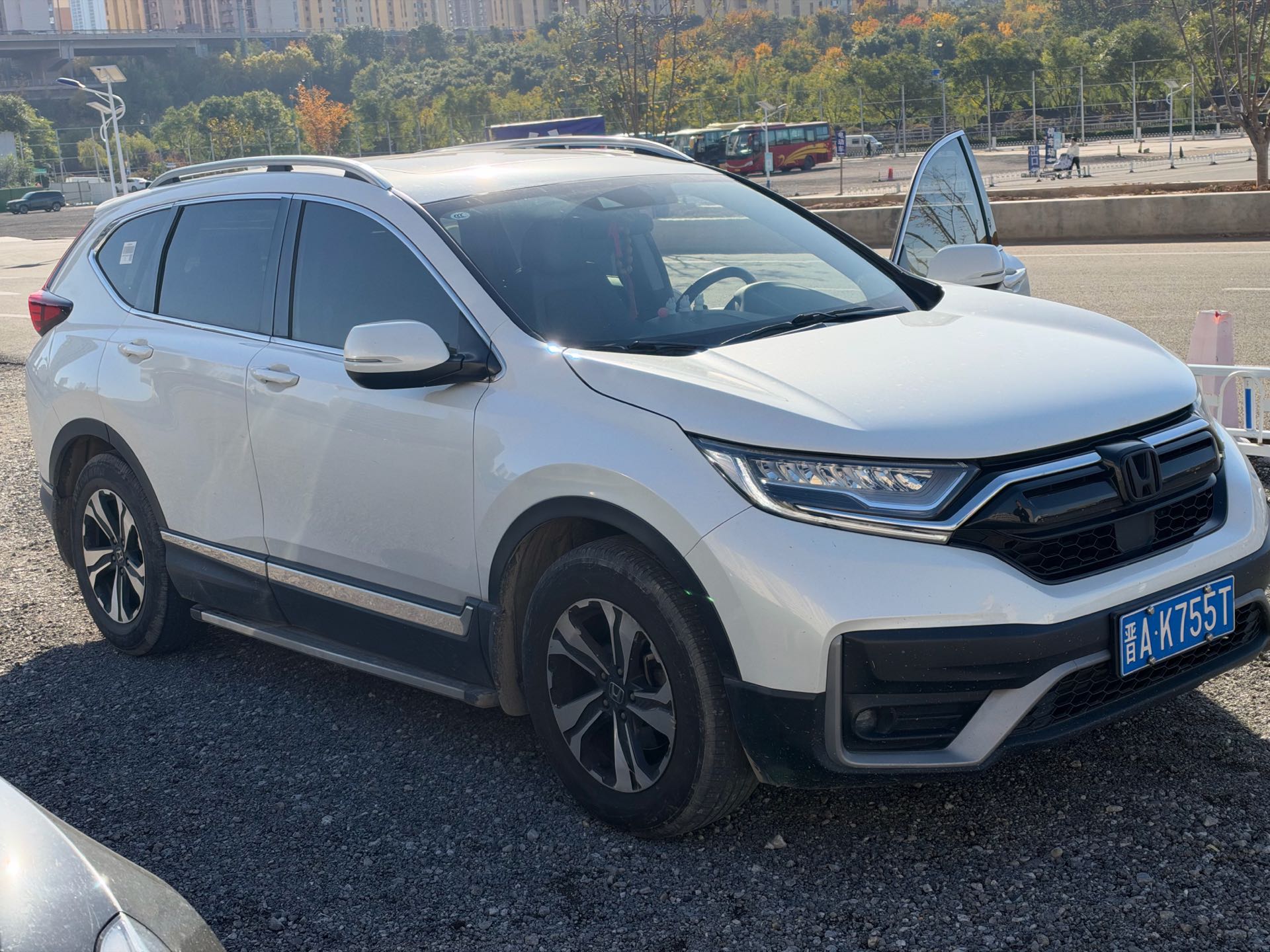 2021 immagine di auto #2