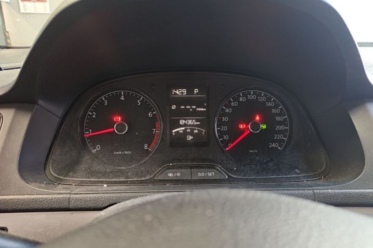 Volkswagen Lavida 2015 car image #13