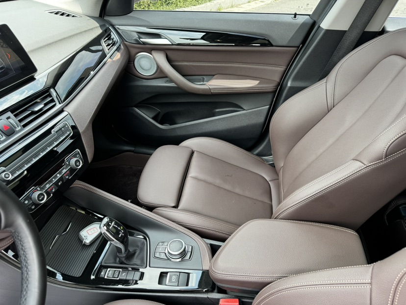 BMW X1 2023 car image #18
