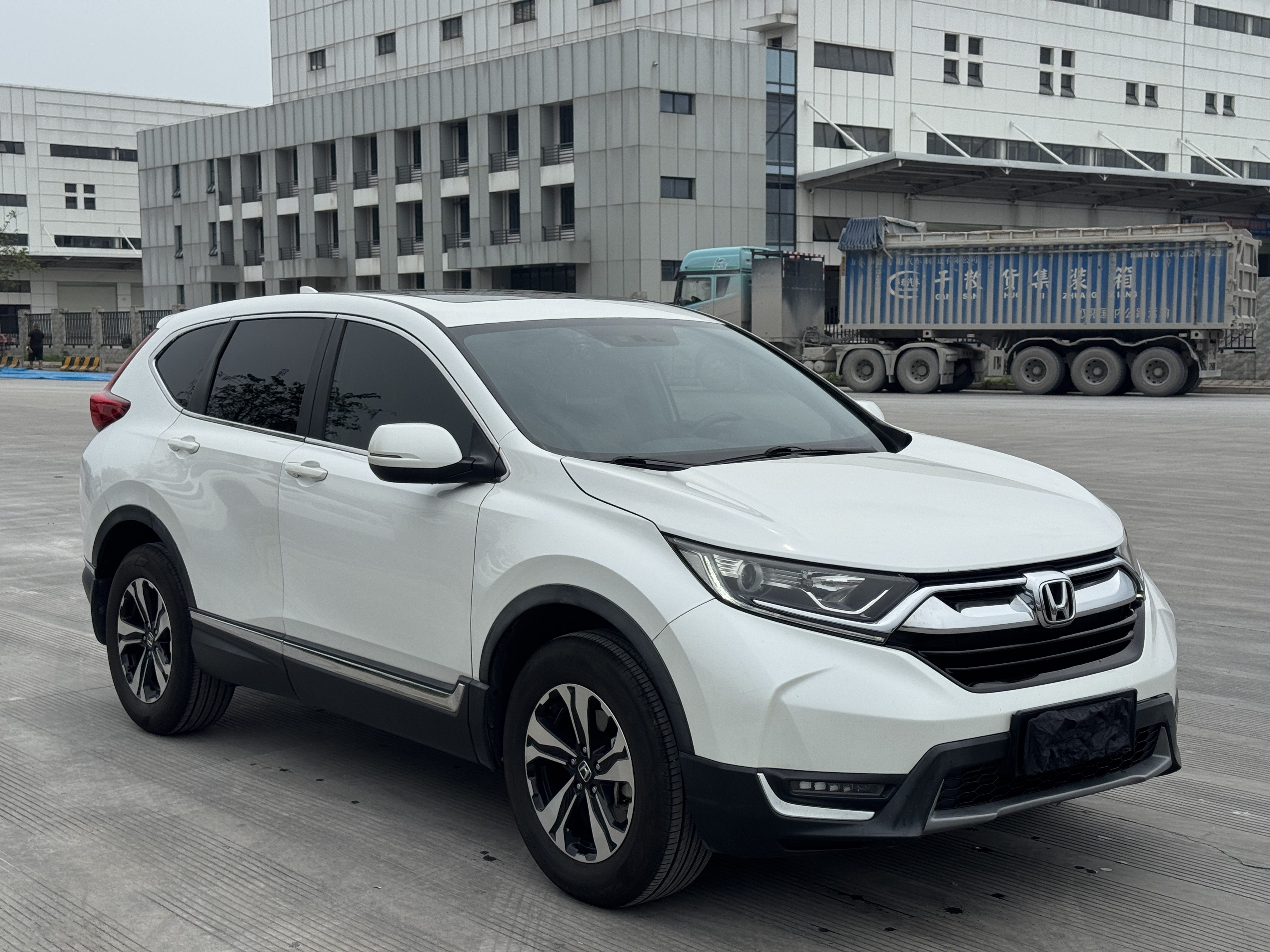 Honda CR-V 2019 изображение автомобиля #5