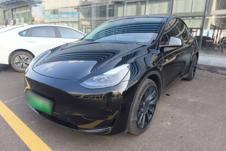 Tesla Model Y 2022 #2 Tesla Model Y 2022 car image #2