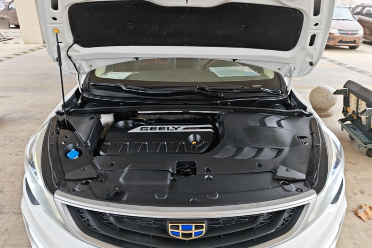 GEELY Emgrand GS 2017 #20 GEELY Emgrand GS 2017 car image #20