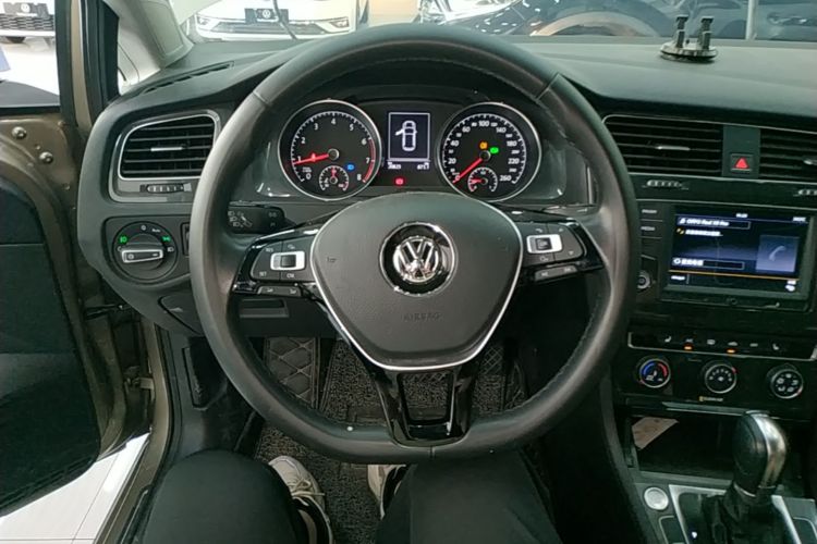 Volkswagen Golf 2017 #11 Volkswagen Golf 2017 car image #11