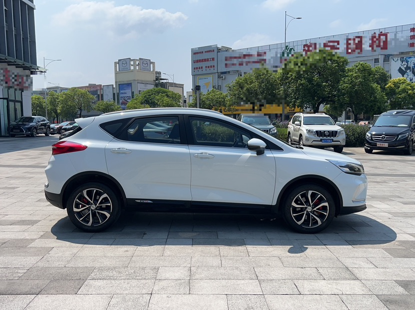 GEELY Emgrand GS 2019 car image #3