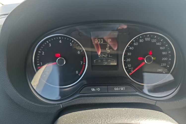 Volkswagen Polo 2016 #16 Volkswagen Polo 2016 car image #16