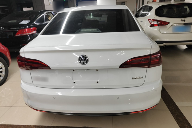Volkswagen Bora 2019 #6 Volkswagen Bora 2019 car image #6
