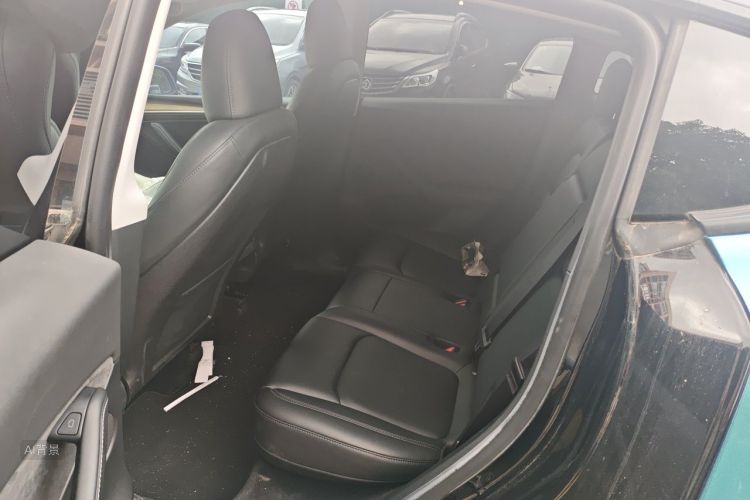 Tesla Model Y 2022 #19 Tesla Model Y 2022 car image #19