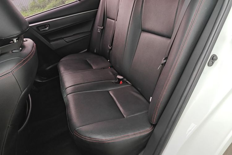 Toyota Corolla 2018 #17 Toyota Corolla 2018 car image #17
