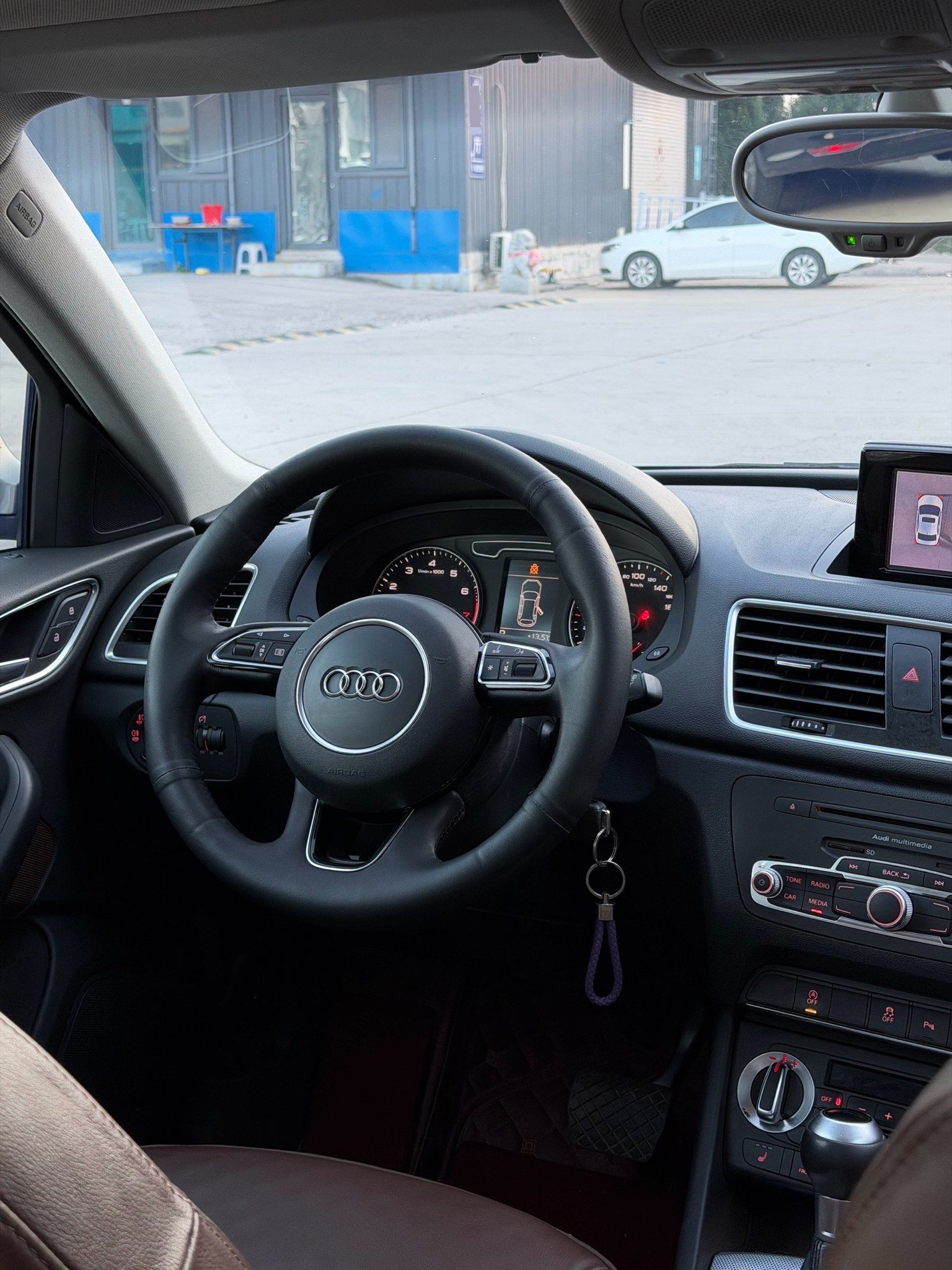 Audi Q3 2015 immagine di auto #4