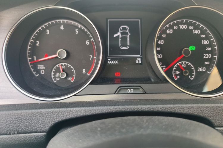 Volkswagen Golf 2015 car image #14