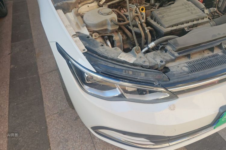 Volkswagen Golf 2021 car image #8