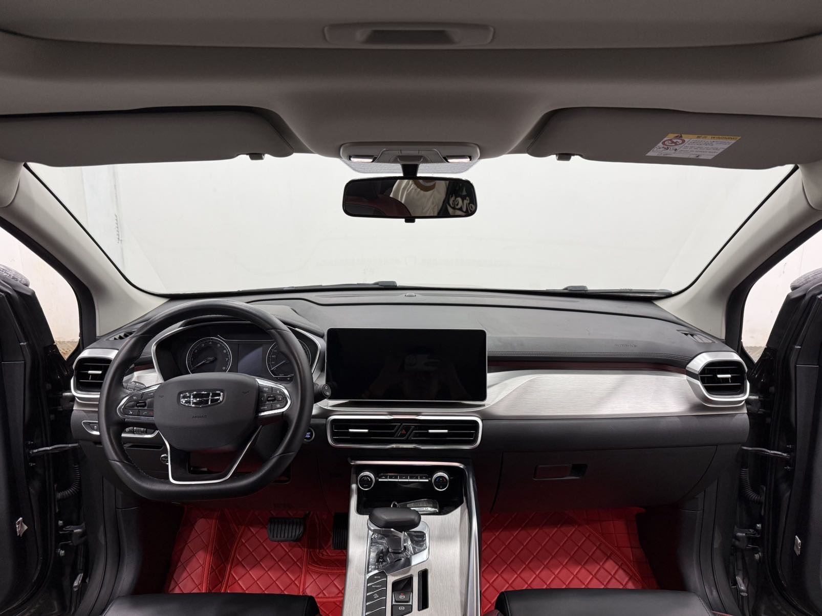 GEELY Coolray 2023 #5 GEELY Coolray 2023 car image #5