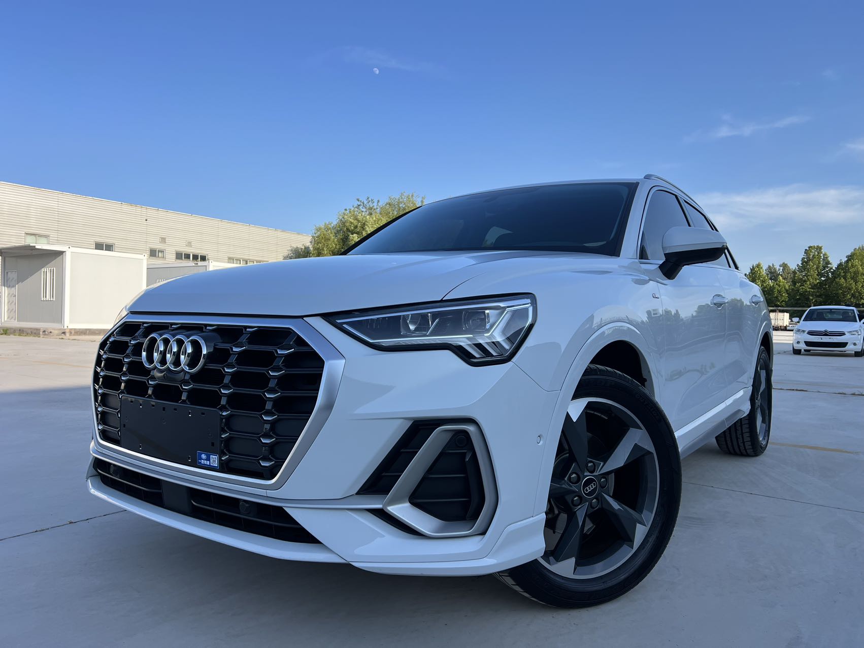 2022 2022 car image