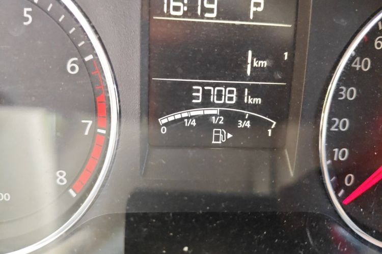 Volkswagen Polo 2016 #8 Volkswagen Polo 2016 car image #8