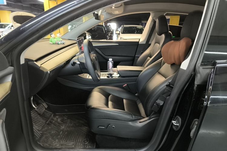 Tesla Model Y 2022 #15 Tesla Model Y 2022 car image #15